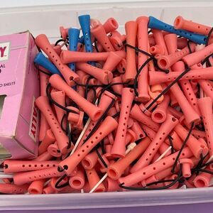 SALLY Perm Rods Rollers Women's Travel Size Pink End Wraps Bin Hair Supplies